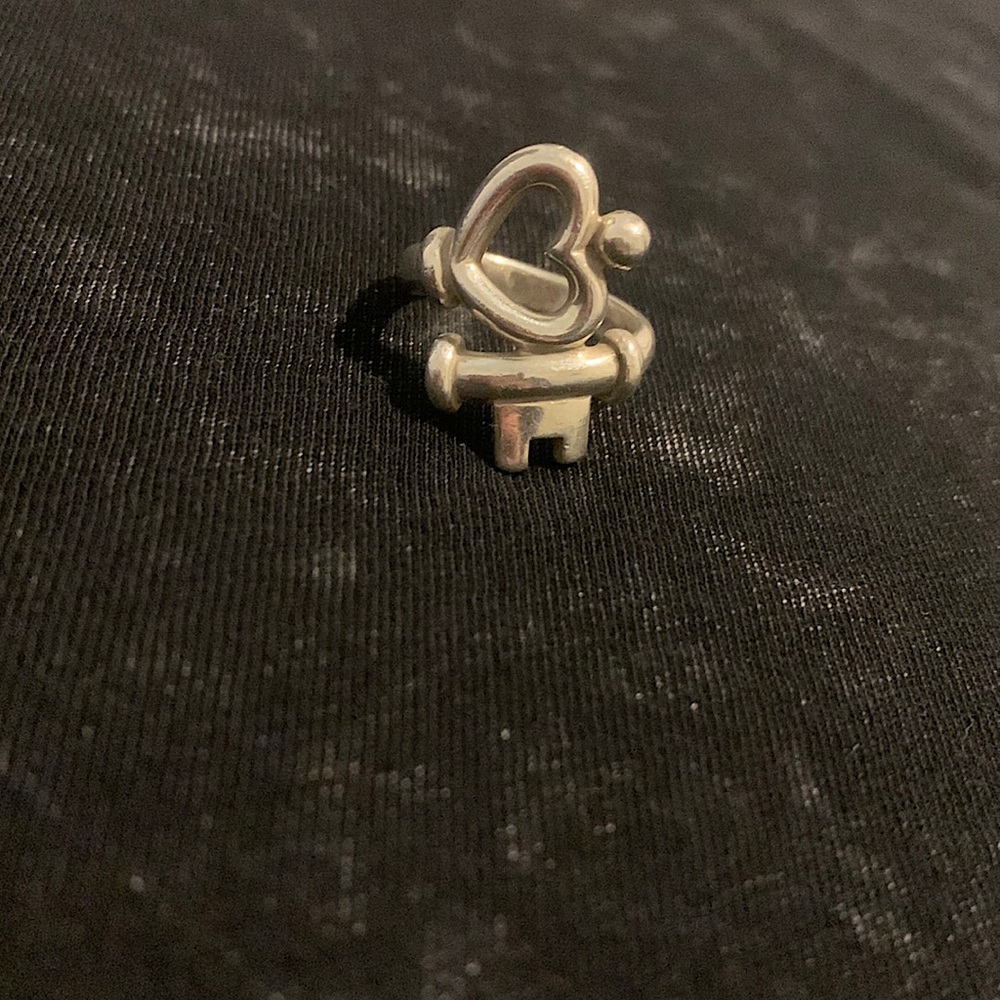 James Avery: Key to My Heart Ring Item #04383404